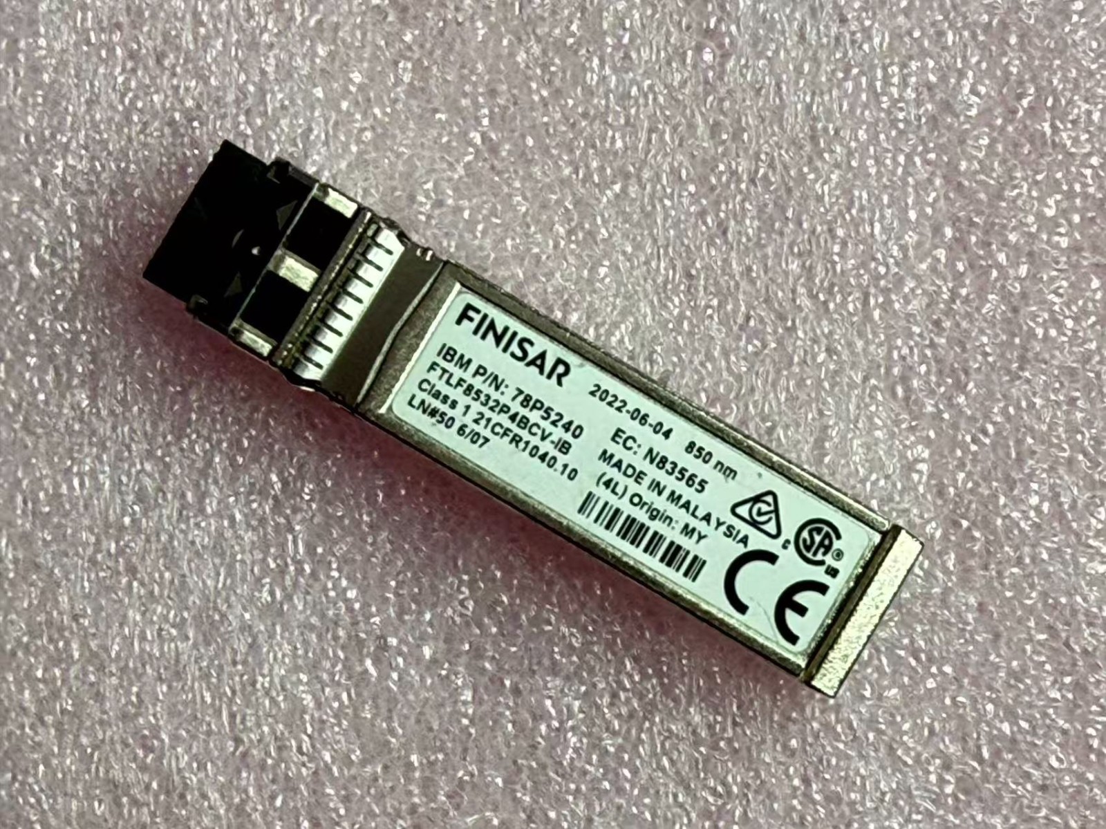 FINISAR  FTLF8532P4BCV-IB  32G  SR  850nm 300M