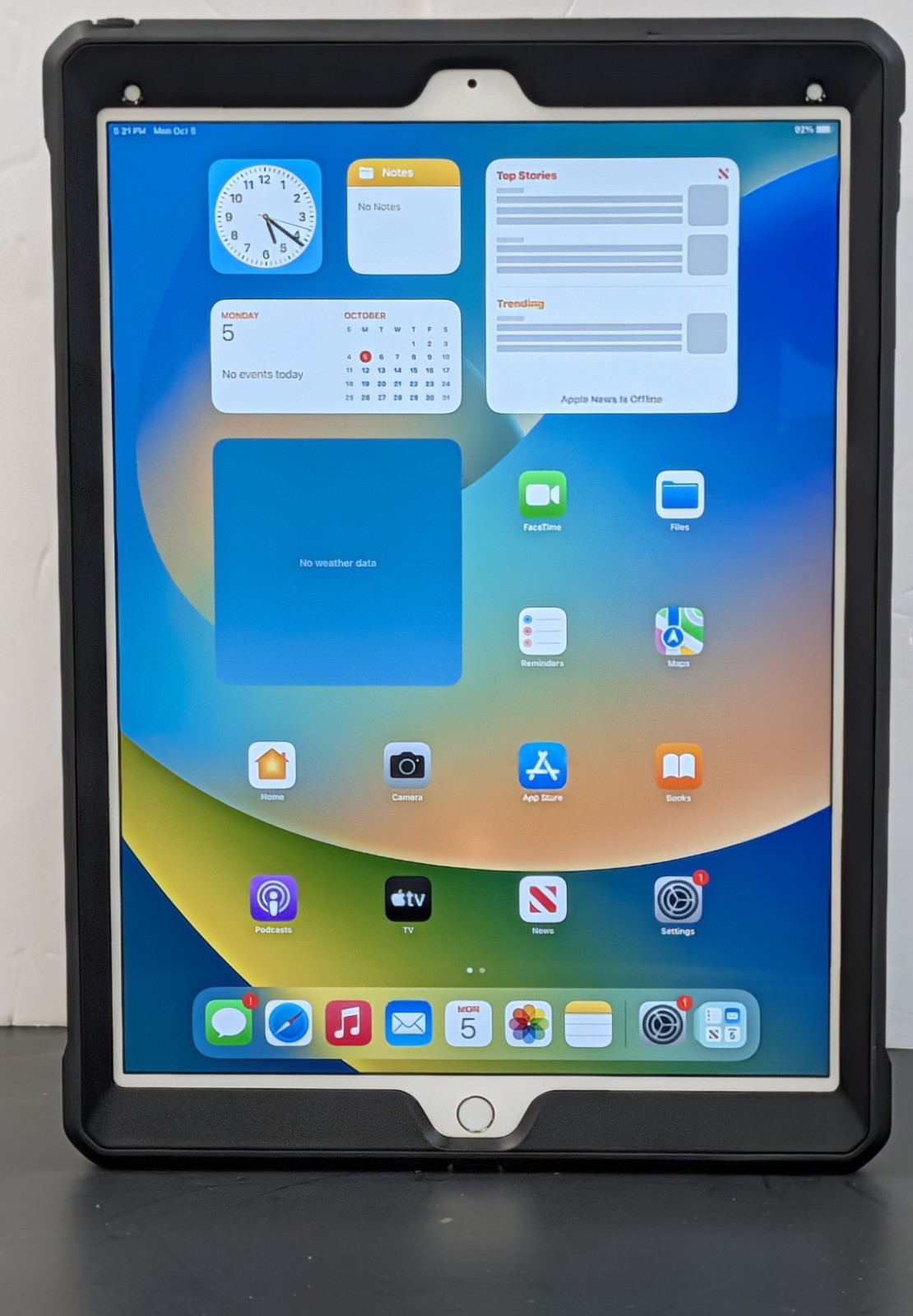 Apple iPad Pro 12.9" 1st Gen 128GB Wi-Fi Good Condition B | ios 16.7*NICE*L@@K