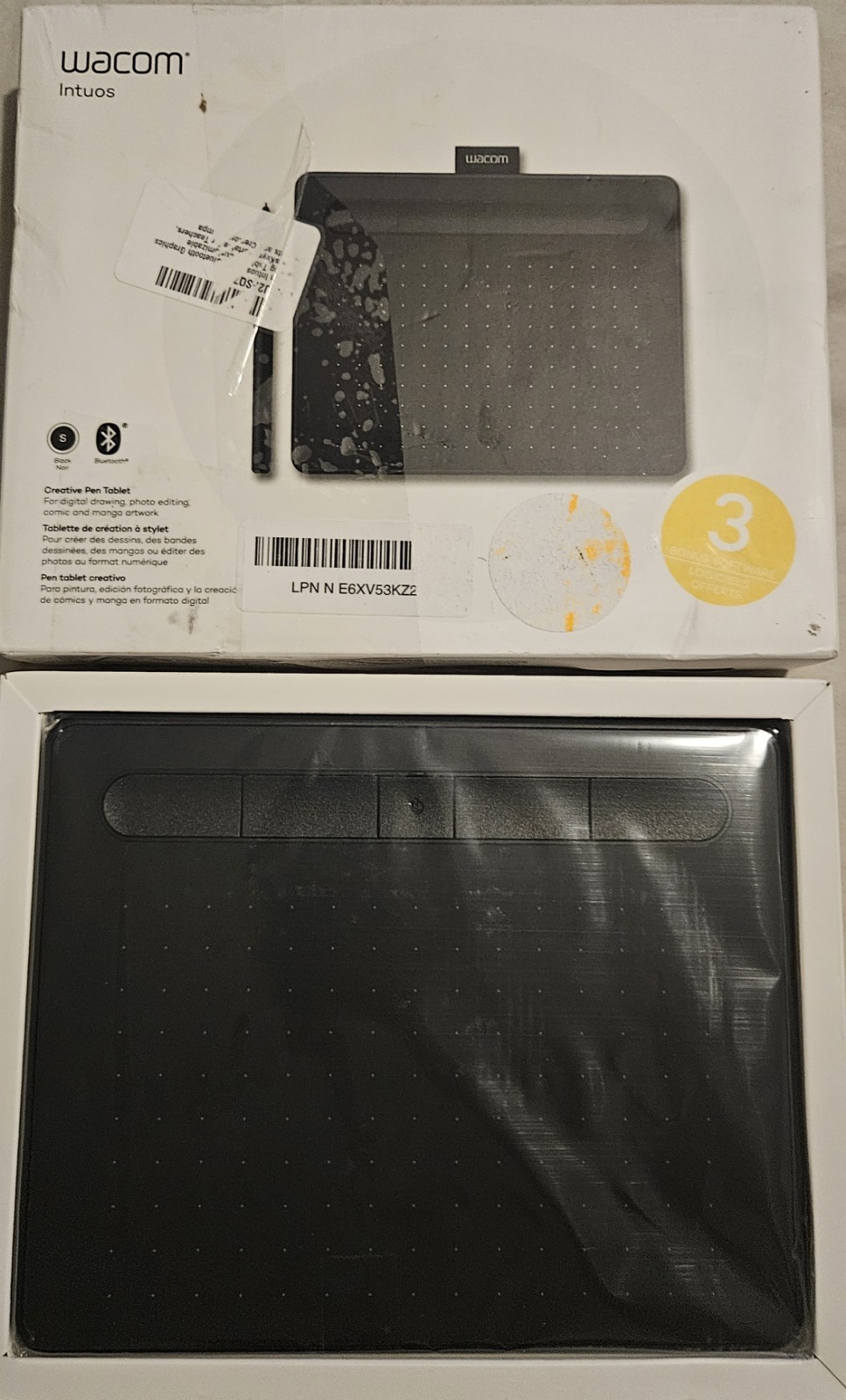 Wacom Intuos Small Bluetooth Drawing Tablet 4096 Pressure Levels Pen, Black