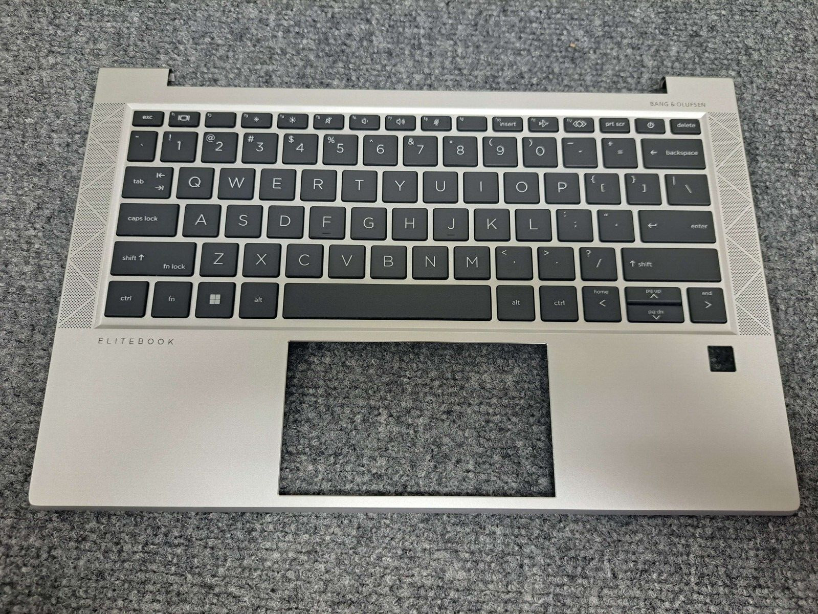 HP EliteBook Top Cover US- M08700-001