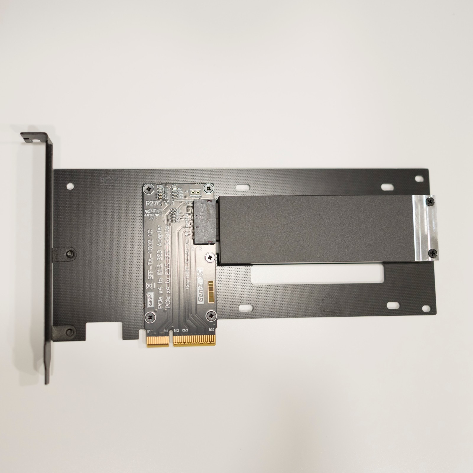 Samsung PM9D3a 3.84TB E1.S Gen5 NVMe SSD MZTL63T8HFLT 0% Wear 143 Hr + Adapter