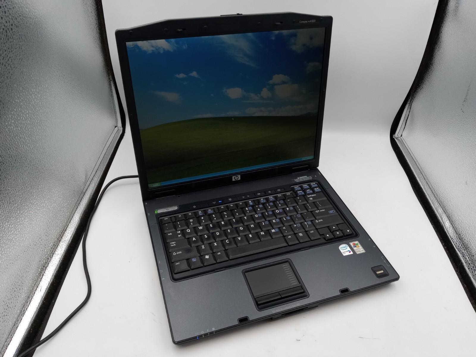 HP Compaq nc6320 15" Laptop Intel C2D 2GB 80GB Windows XP - NO BATTERY -RR