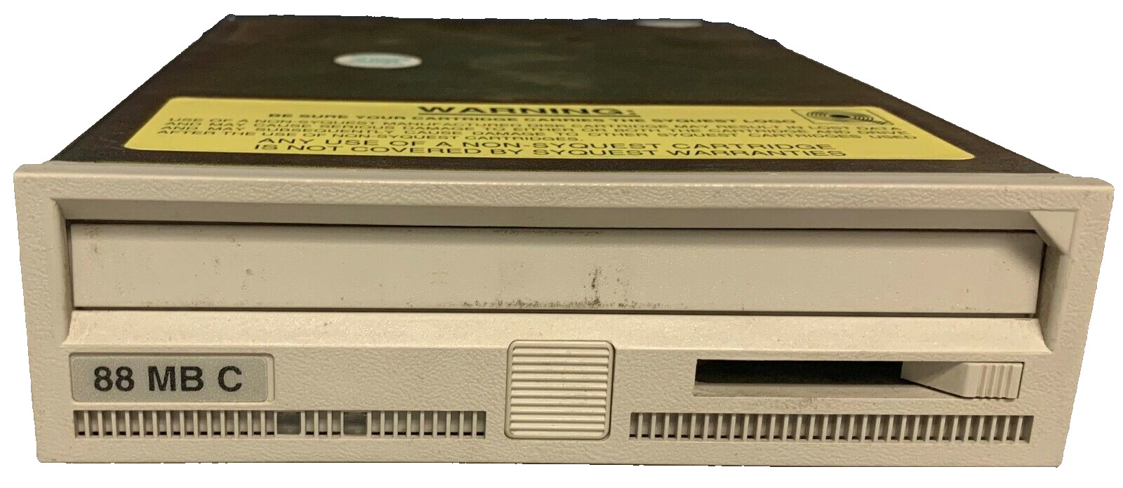 SyQuest 88 MB C 200MB Drive SCSI SQ5110C 61105-103 