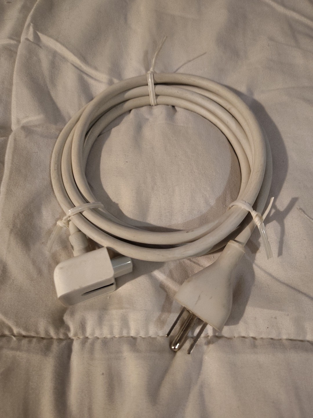 Genuine Longwell Apple AC Power Adapter Cord  2.5a 125v E344534 6' Length LS-7A