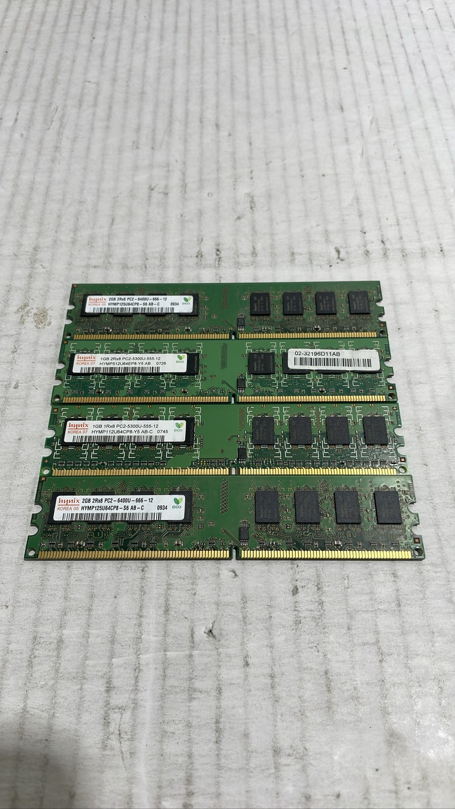 Hynix 6GB DDR2 RAM 2x2GB PC2-6400 + 2x1GB PC2-5300 Lot Of 4
