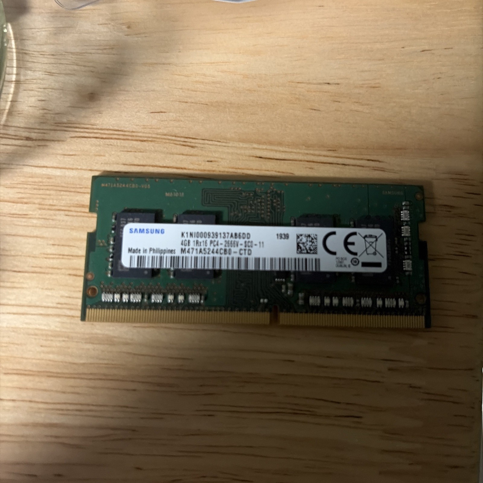 Samsung 4GB DDR4-2666 PC4-2666V SO-DIMM M471A5244CB0-CTD