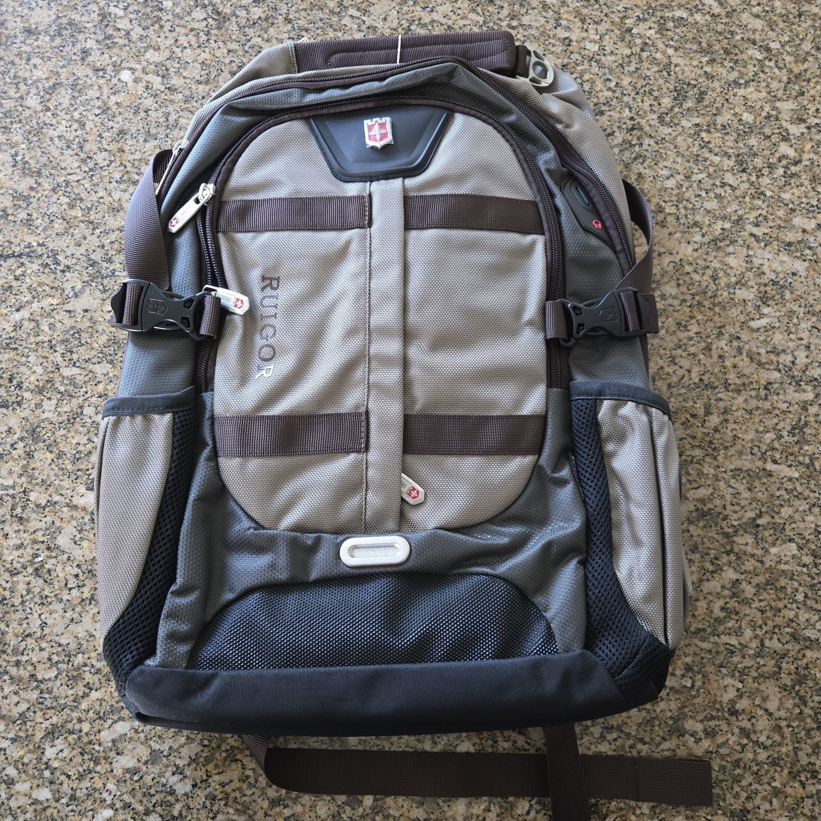 Ruigor Laptop Backpack  - Water Resistant Backpack for Active Men and Women