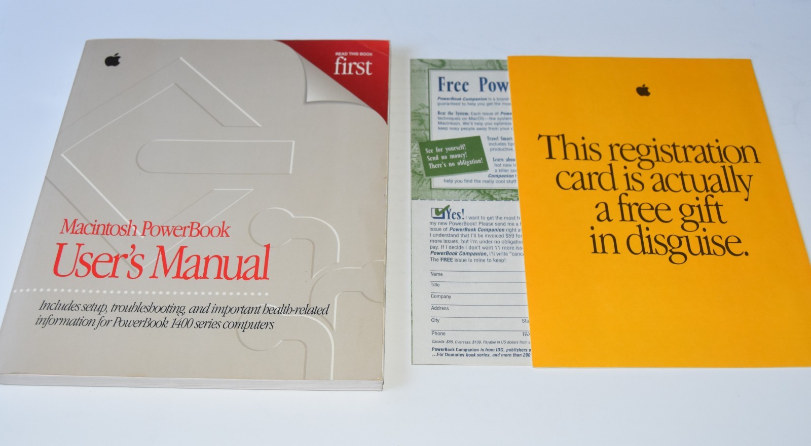vintage 1996 Apple Macintosh PowerBook 1400 series User's Manual 030-9034-A book