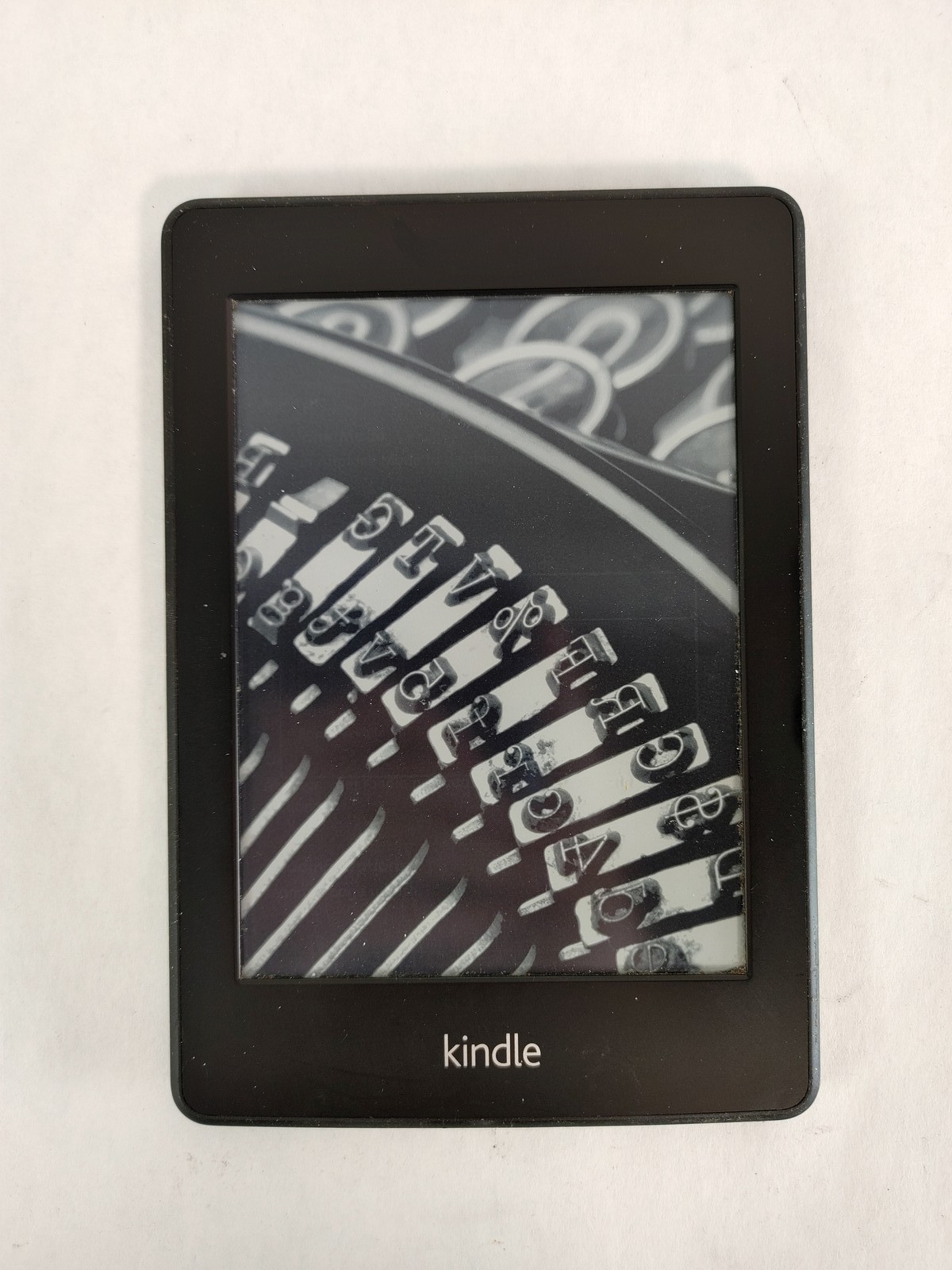 Amazon Kindle Paperwhite (5th Gen) EY21 2 GB Kindle OS (WiFi Only)
