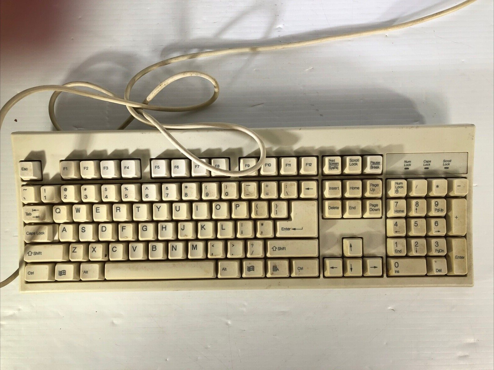 Vintage Chicony KB-2961 Wired PS/2 Keyboard Beige