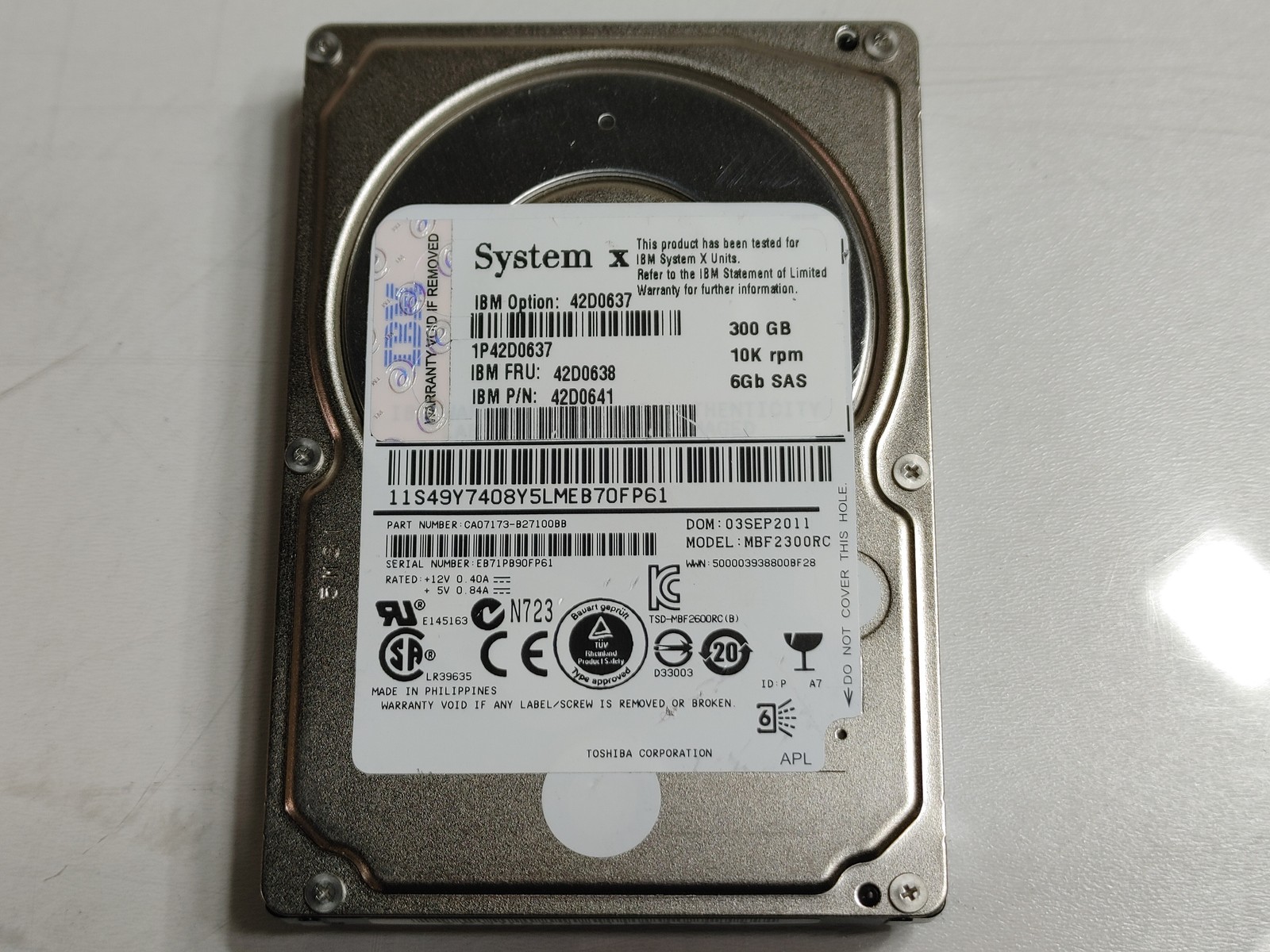 Toshiba IBM MBF2300RC 300 GB 2.5 in SAS 2 Enterprise Hard Drive