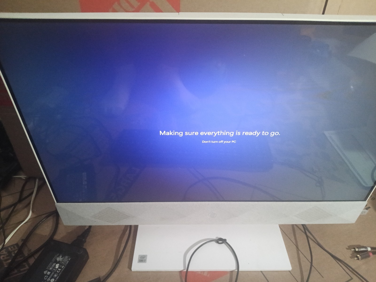 HP Pavilion 27-d0067c 27" All-in-One PC i7-10700T 16GB Win 11 Home 1TB+