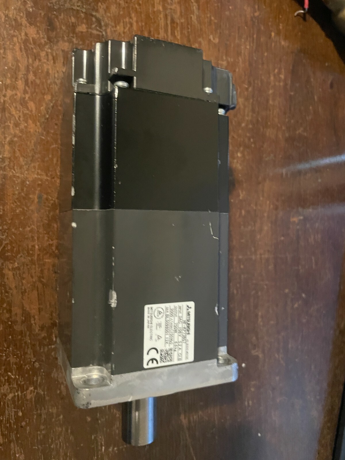MITSUBISHI  AC Servo Motor HF-KP73BG7  