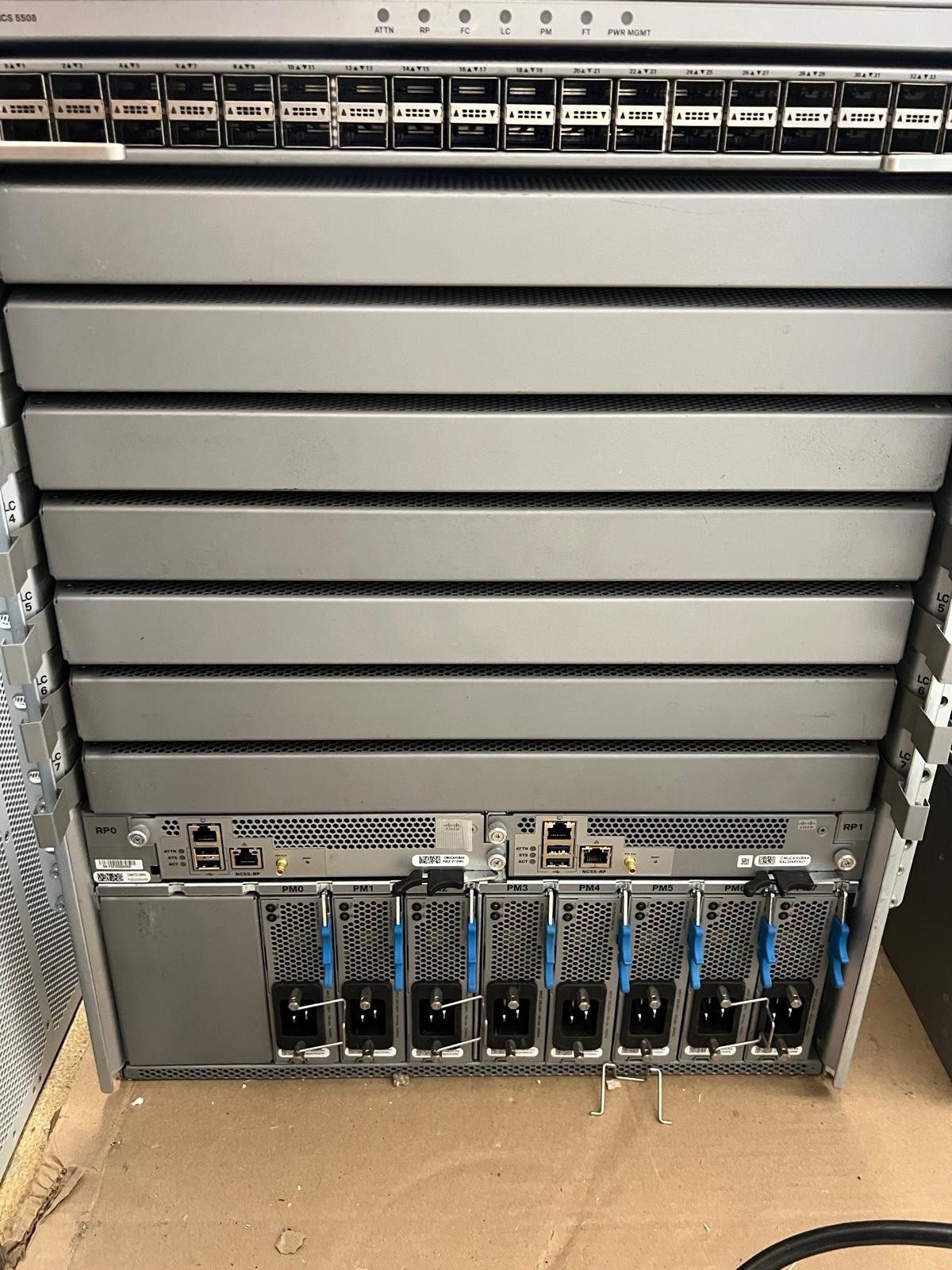 CISCO NCS-5508 NC55-RP NC55-5508-FC NC55-5508-FANS NC55-PWR-3KW-AC NC55-36X100G