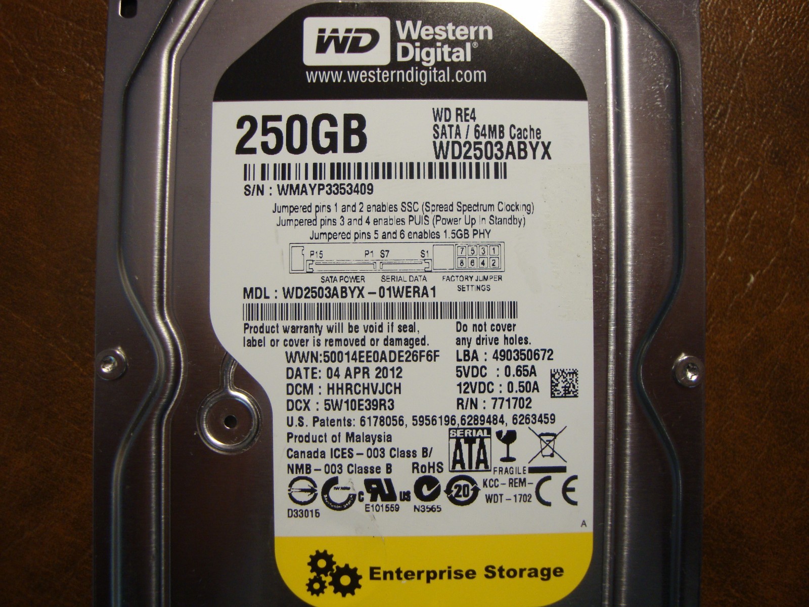 Western Digital WD2503ABYX-01WERA1 DCM:HHRCHVJCH 250gb 3.5" Sata HDD