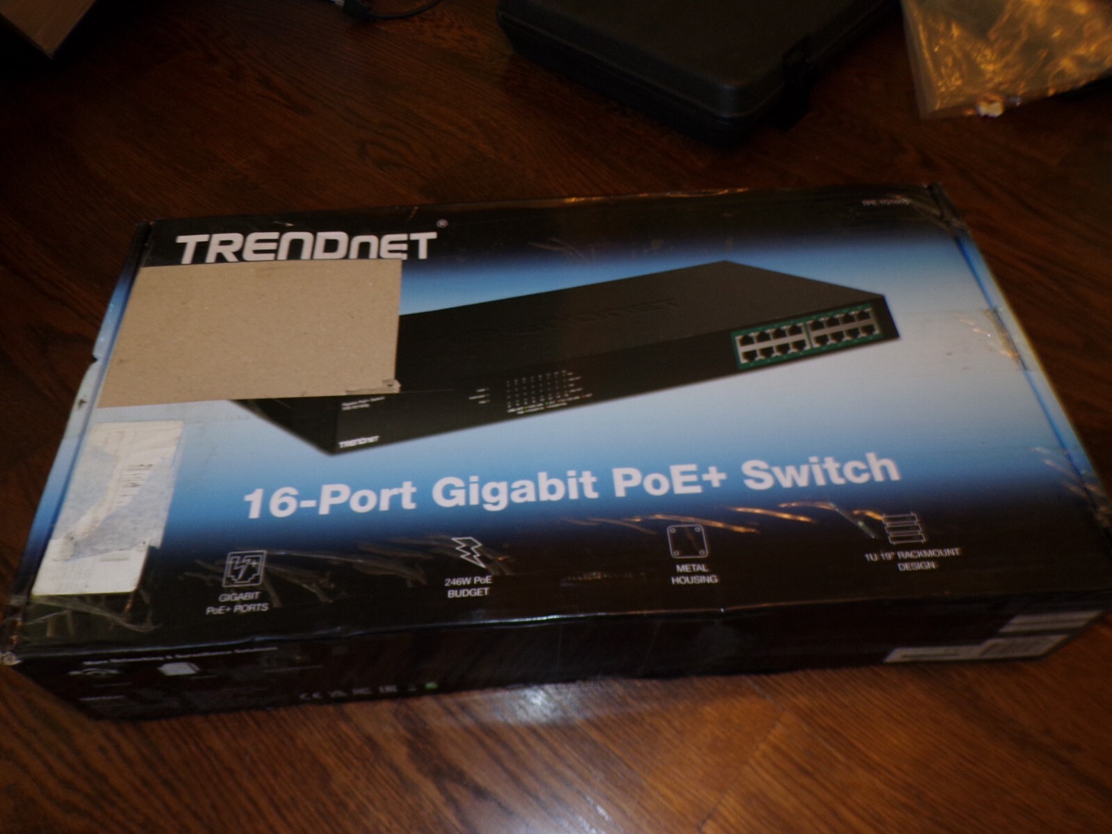 TRENDNET TPE-TG160G 16-Port Ethernet Switch - Open Box #2