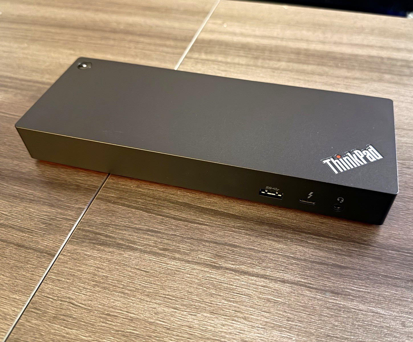 Lenovo ThinkPad Thunderbolt 3 Dock Gen 2 Docking Station HDMI USB-C 03X7538