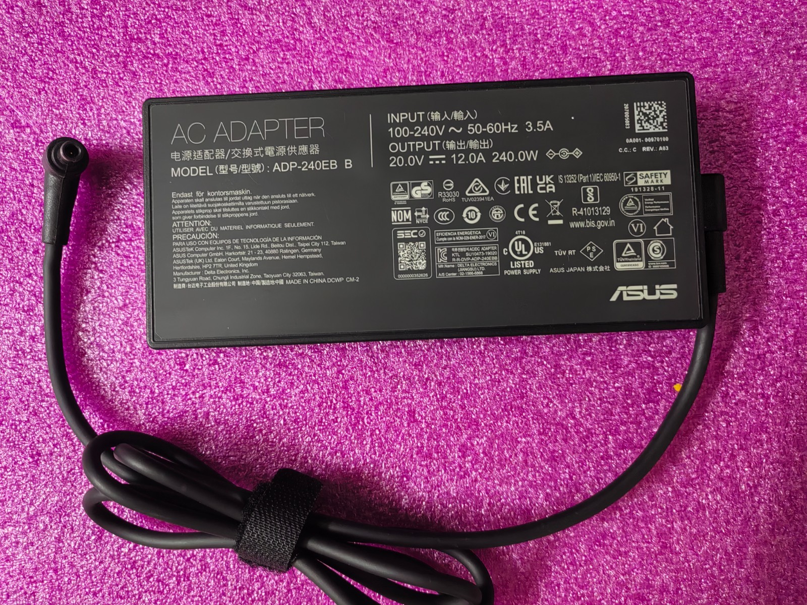 For Asus 240W ROG Strix SCAR 17 G733QS-XS98Q 20V 12A ADP-240EB B 100%Genuine NEW