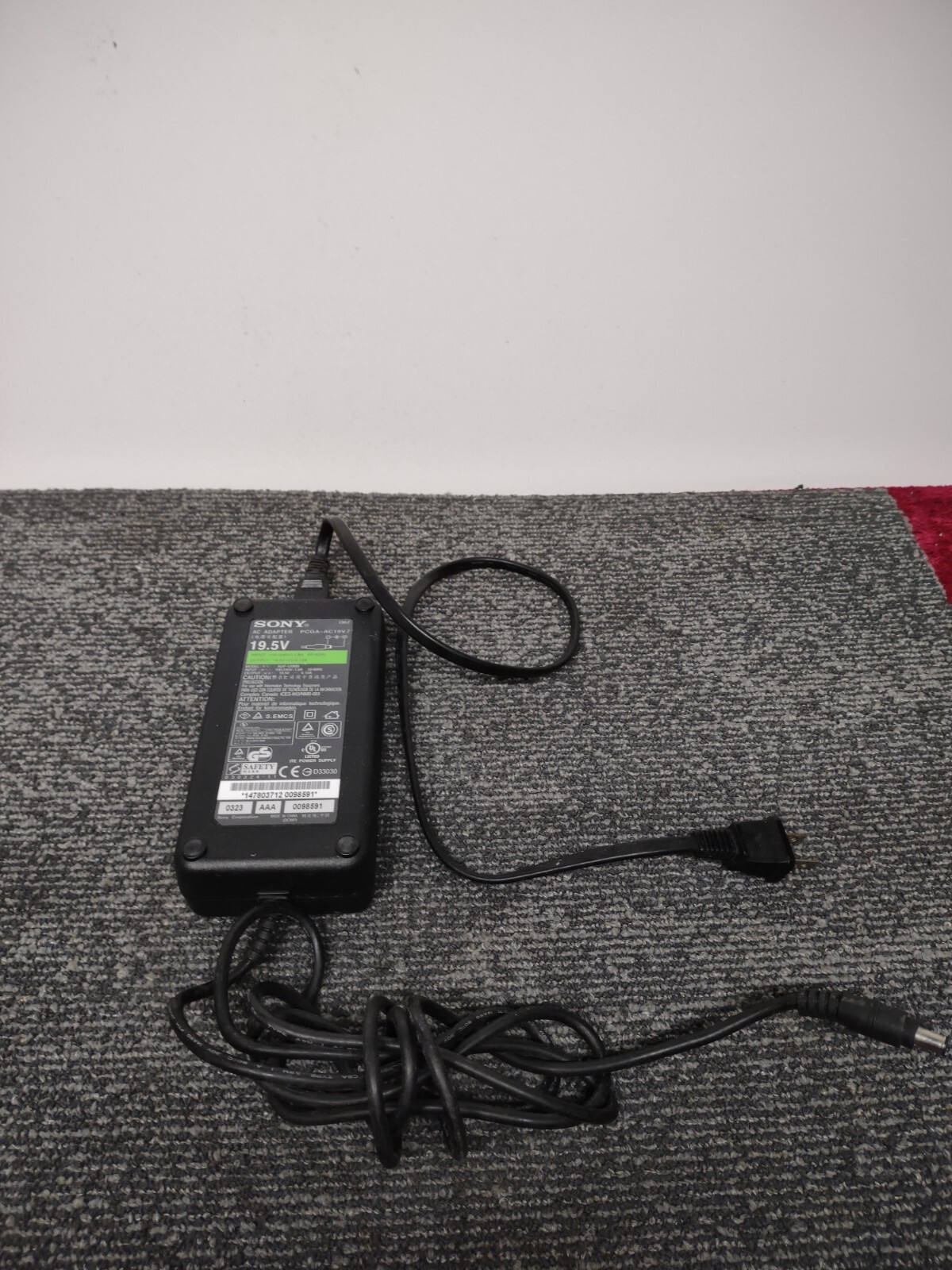 GENUINE SONY VAIO PCGA-AC19V7 120W 19.5V 6.15A LAPTOP AC ADAPTER CHARGER/ FBT-3