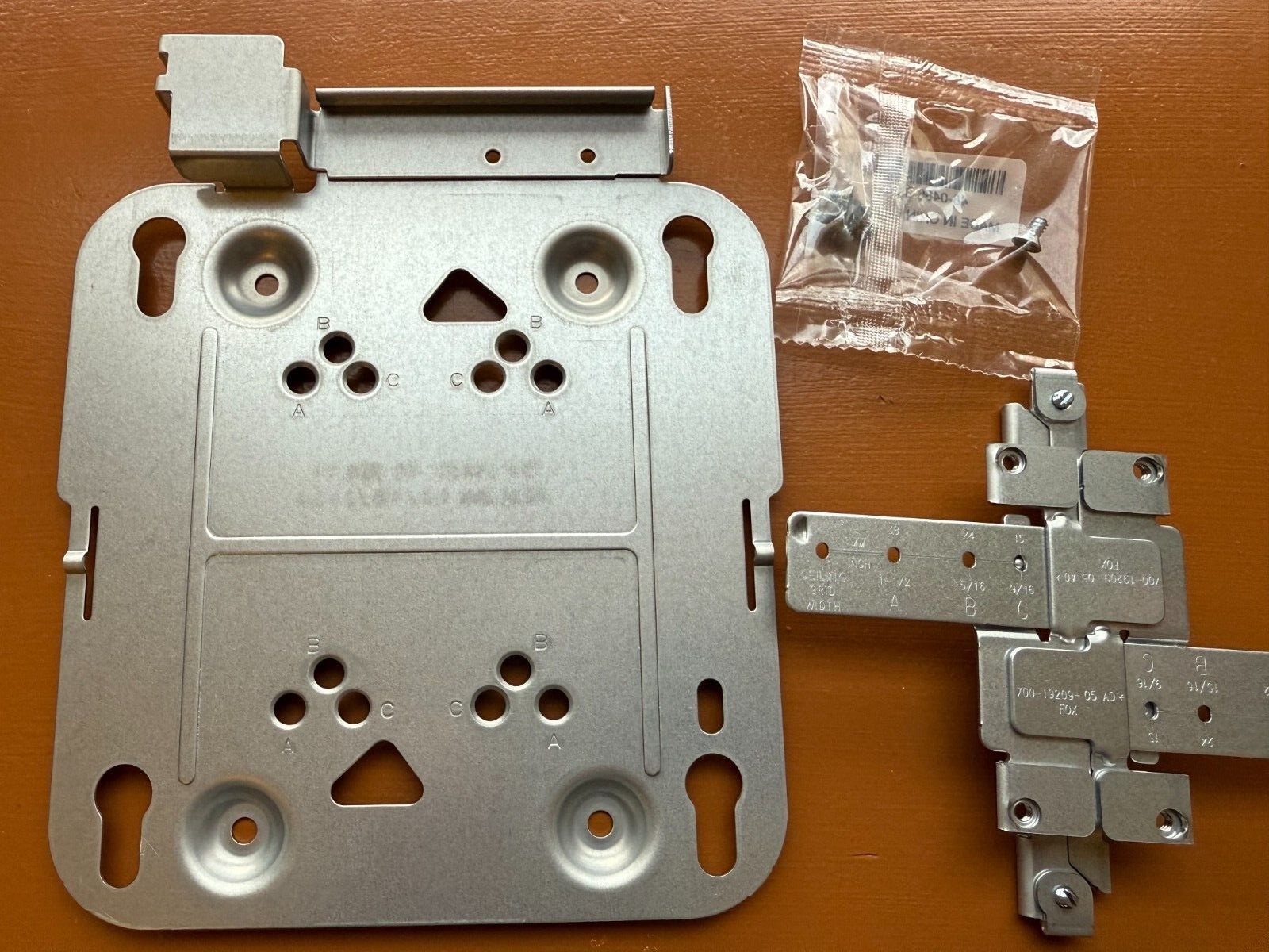 Cisco Air Access Points Ceiling Mount Bracket Ceiling Kit
