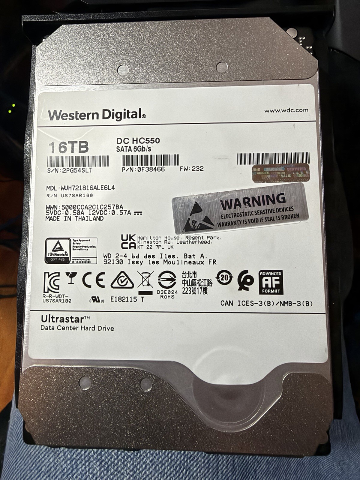 Western Digital 16tb DC HC550 Sata 6gb/s WUH721816ALE6L4