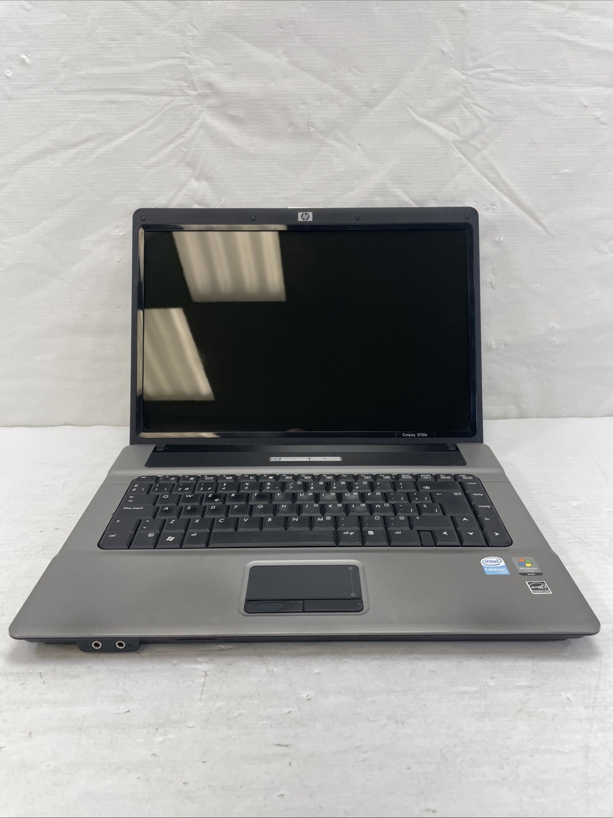 Retro Gaming HP Compaq 6720s 15.6" Celeron 1.73GHz 1GB RAM 120GB HDD WinXP Pro