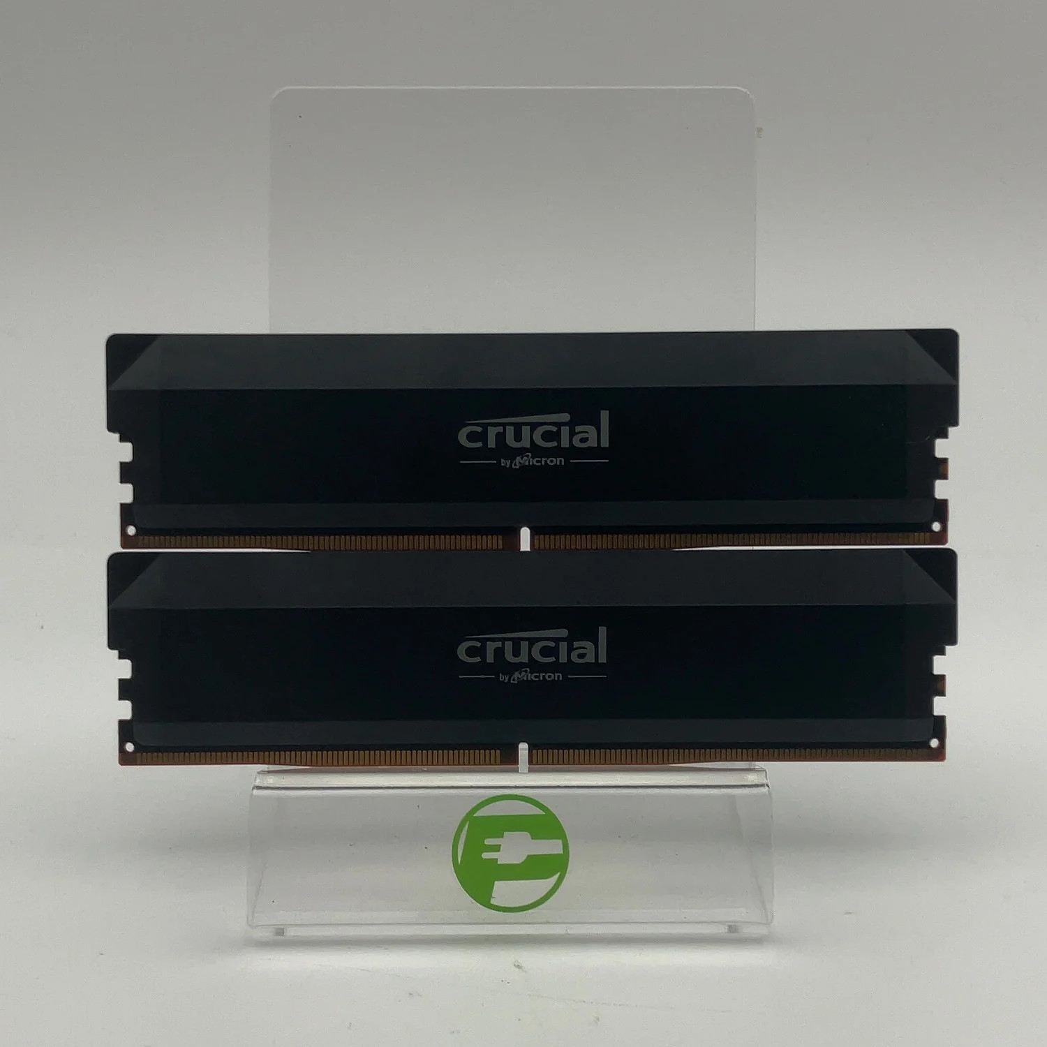 Crucial Pro 32GB (2x16GB) RAM DDR5 6000MHz CP16G60C36U5B.M8D3