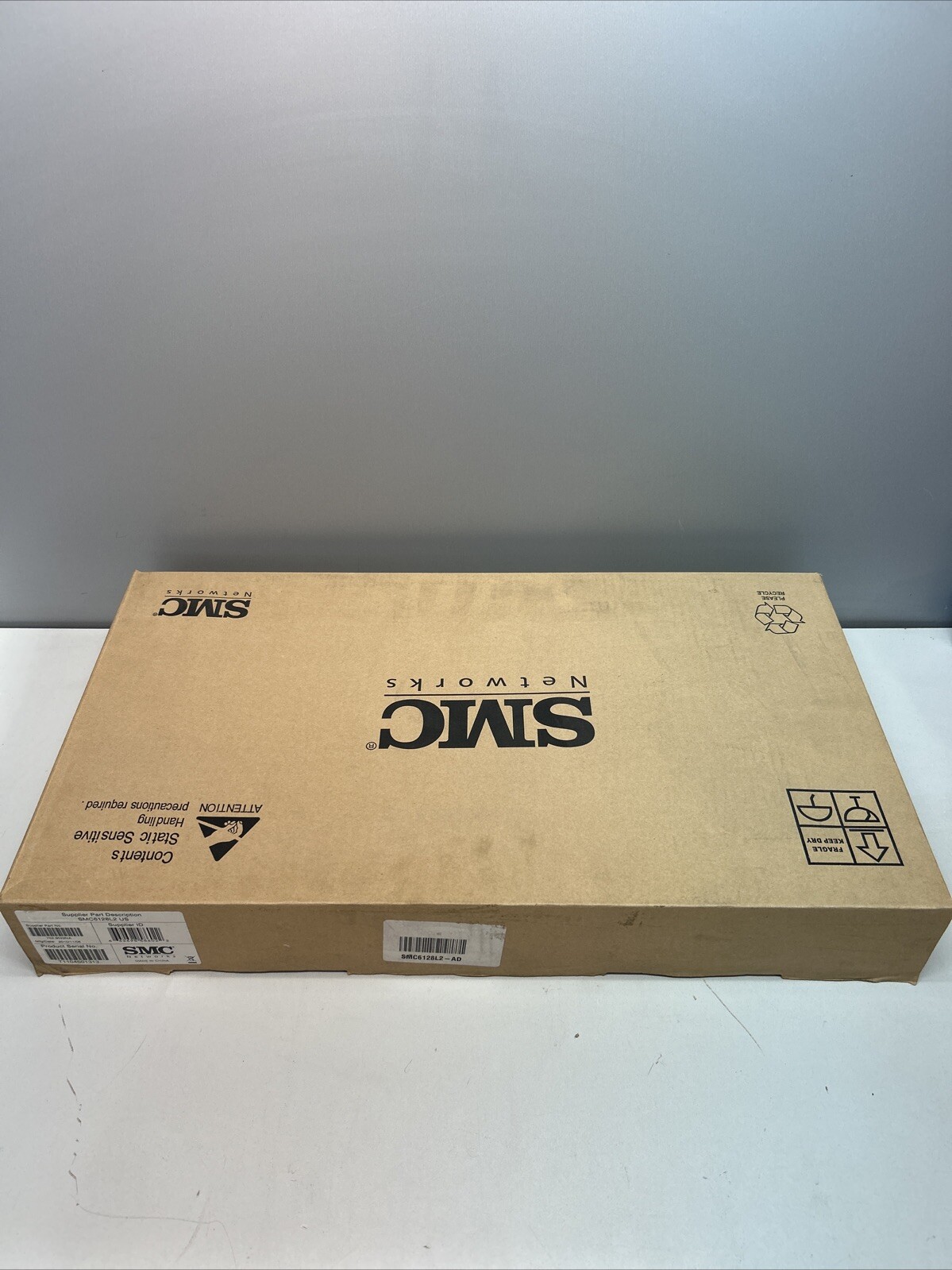 TigerSwitch 10/100/1000 Gigabit Ethernet Switch SMC6128L2 SMC Network