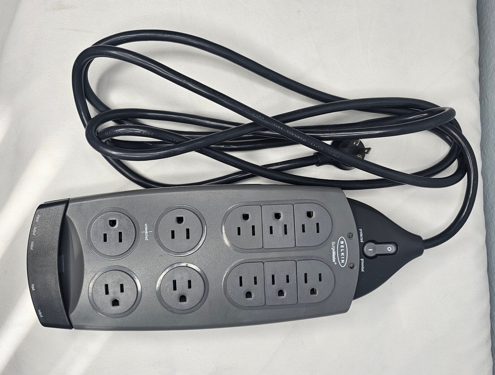 BELKIN SurgeMaster 10 Outlet F9G1032-10-GRY SURGE PROTECTOR 10ft. Cord