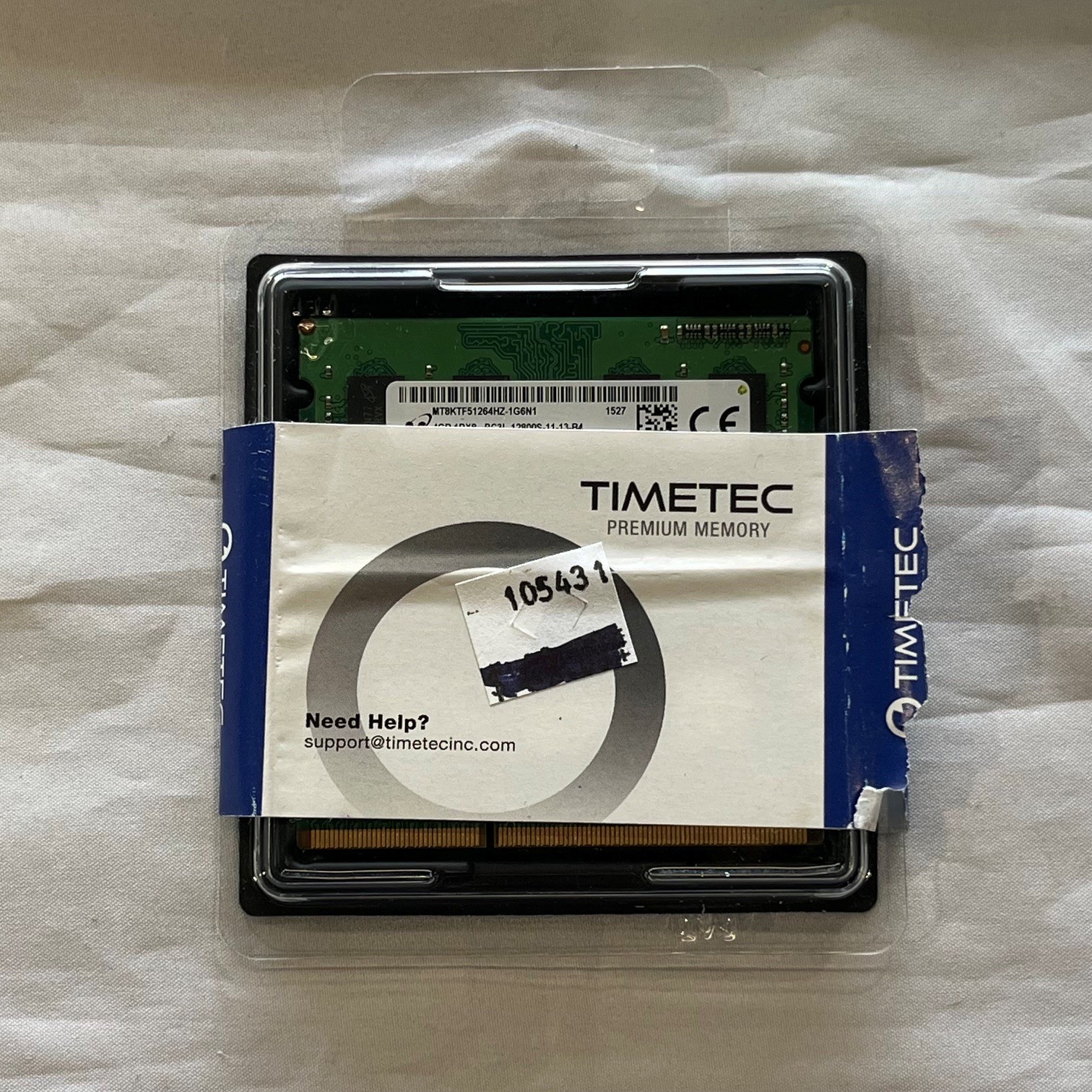 Micron 8GB (2x4GB) PC3L-12800S-11-11-B2 SO-DIMM DDR3 SDRAM (MT8KTF51264HZ1G6N1)