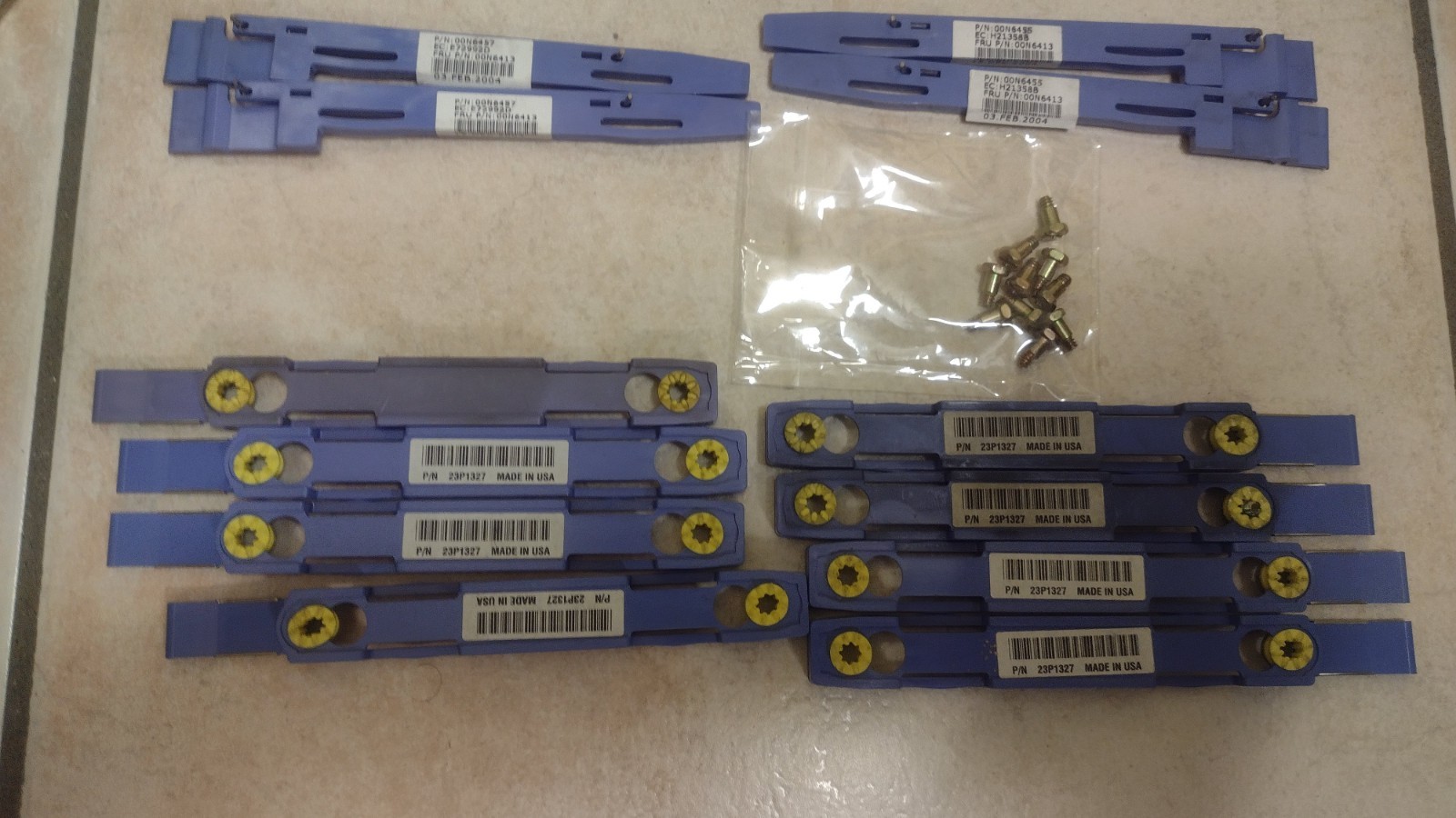 IBM Lot of HDD / CDROM caddy tray railkit for servers x206 x226 x236 x235 x5100