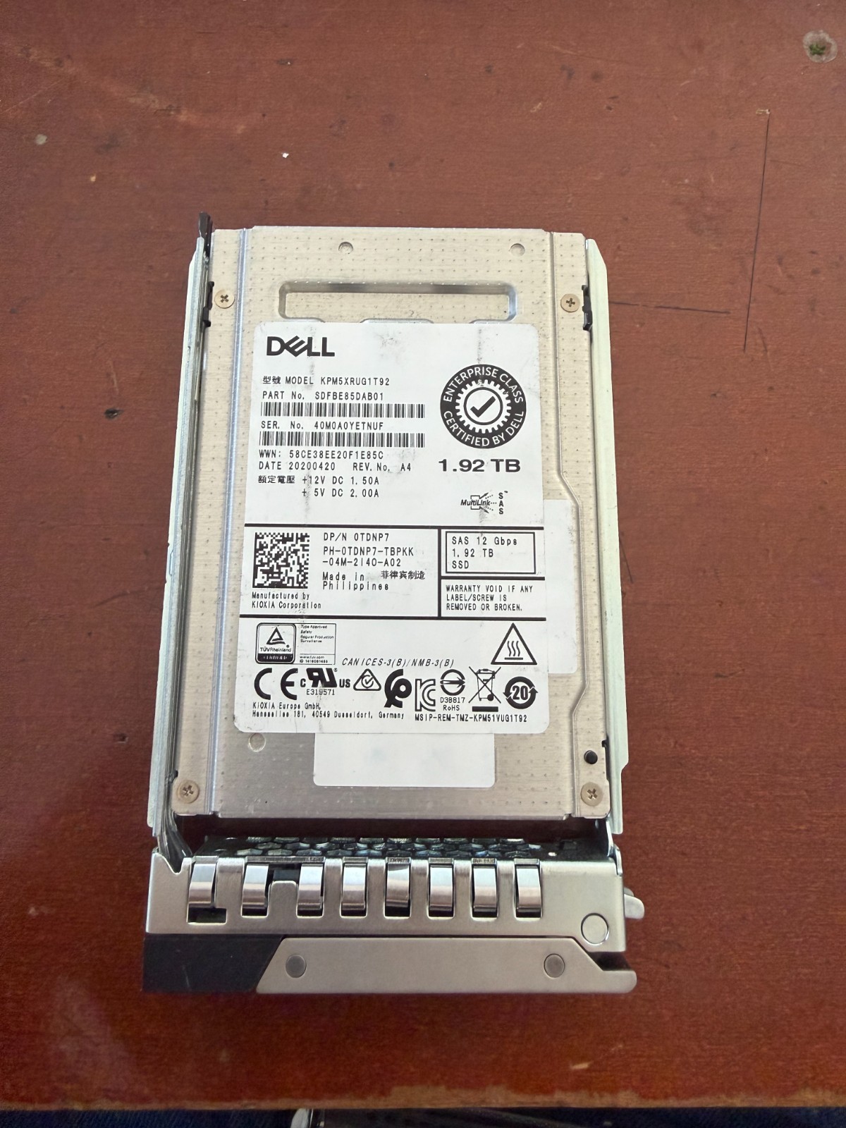 TDNP7 Dell 1.92TB SAS 12Gb/s Read Intensive 2.5'' SSD KPM5XRUG1T92 **Health:75%