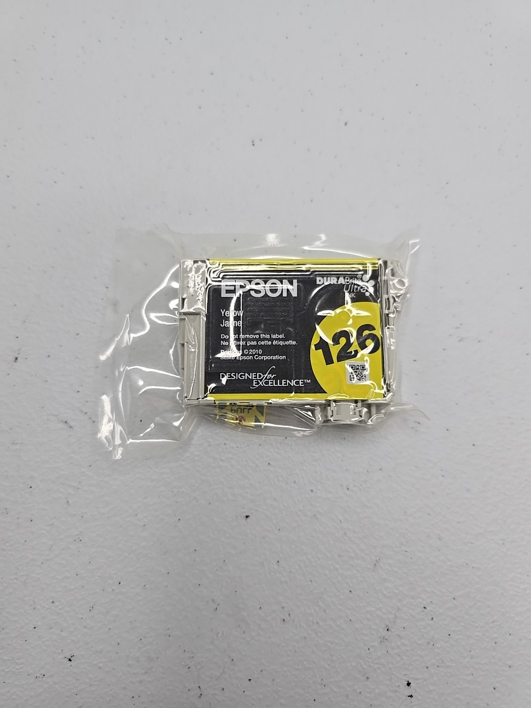 Epson T126520 126 High-Capacity Ink Cartridge Yellow Only Shrink Sealed