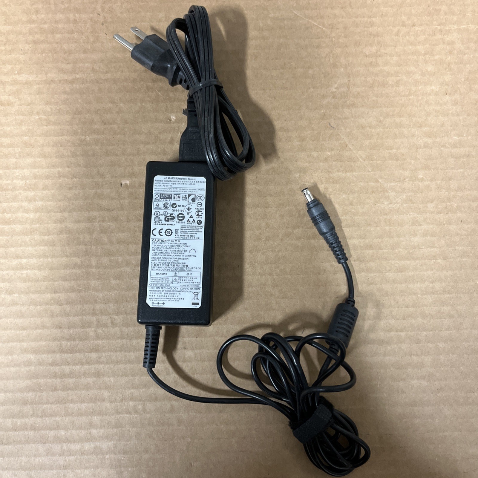 Genuine LiteOn AC Adapter PA-1600-66 AD-6019R Power Charger 19V 3.16A 60W