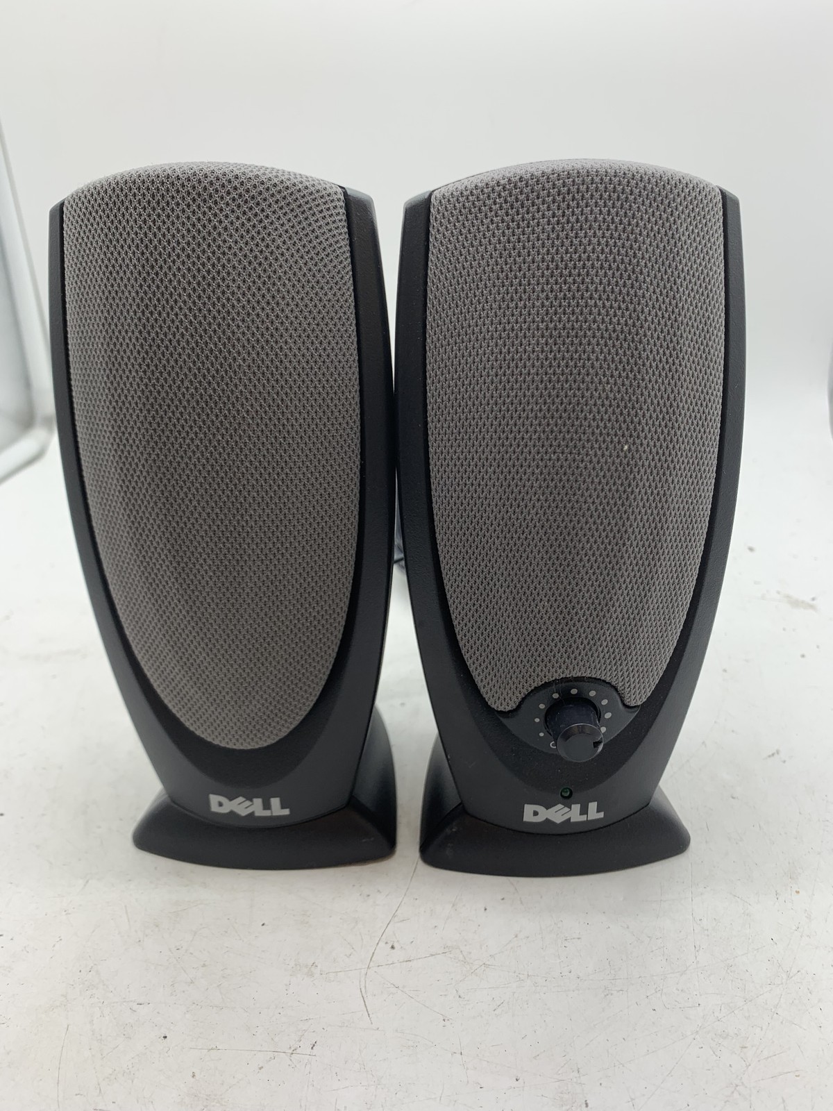 Dell A215 Multimedia 2 Channel Computer Speakers [ NO POWER SUPPLY ] FREE S/H