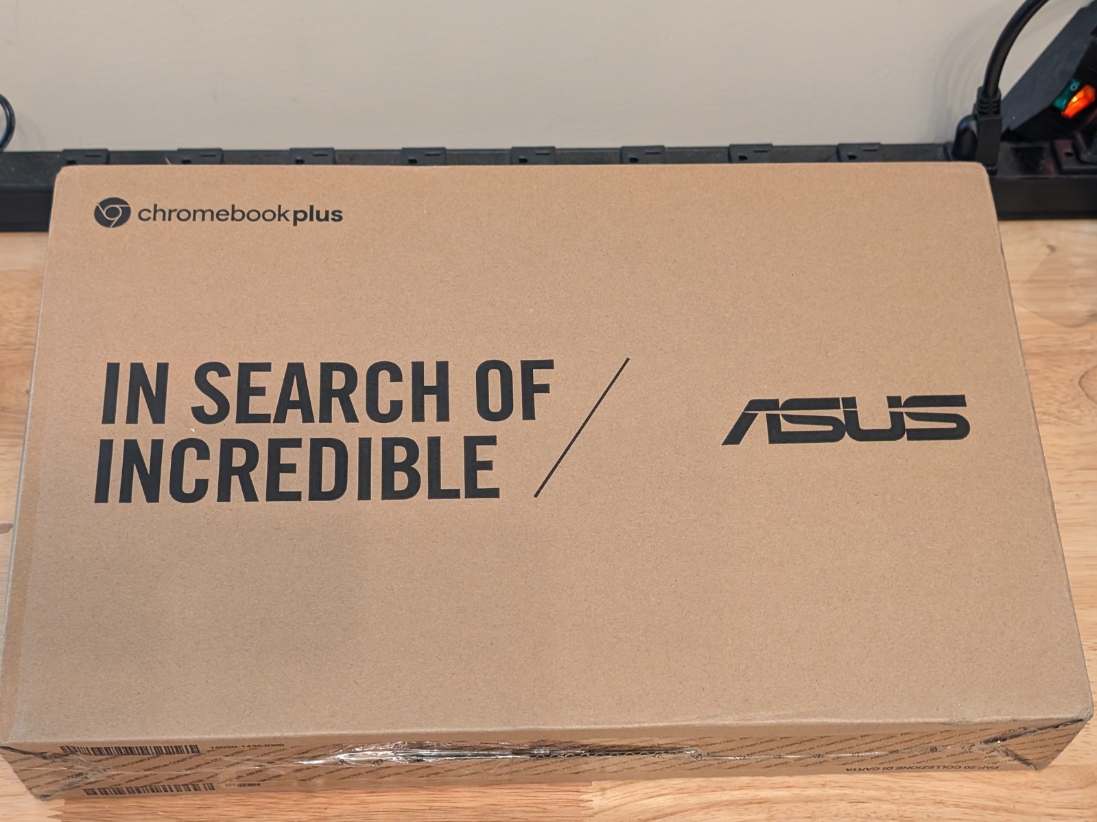 ASUS Chromebook Plus CX14 14" Intel Core 3 N355 8GB 256GB eMMC Intel UHD