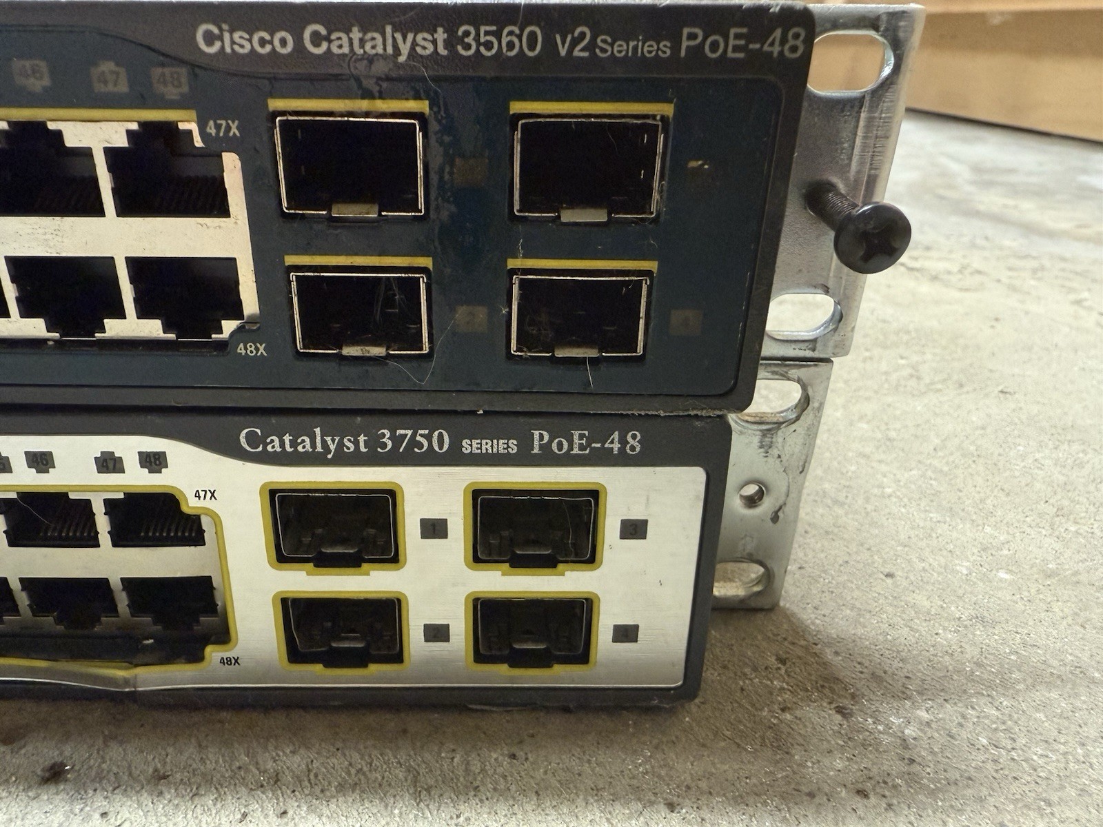 Cisco Catalyst 3560 V2 Series PoE-48 WS-C3560V2-48PS-S Ethernet Switch