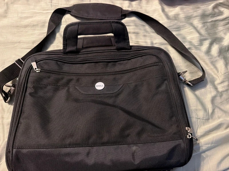 Dell Deluxe Laptop Computer Carrying Case Bag Black Shoulder Strap Padded