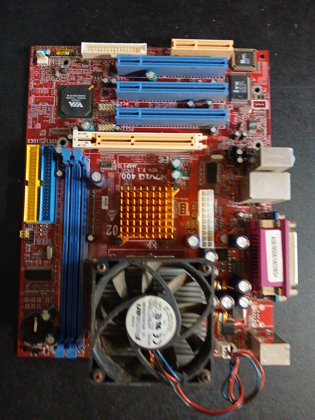 Biostar M7VIG 400 REV: 7.1 M7VIG4-A02 USED NOT TESTED 