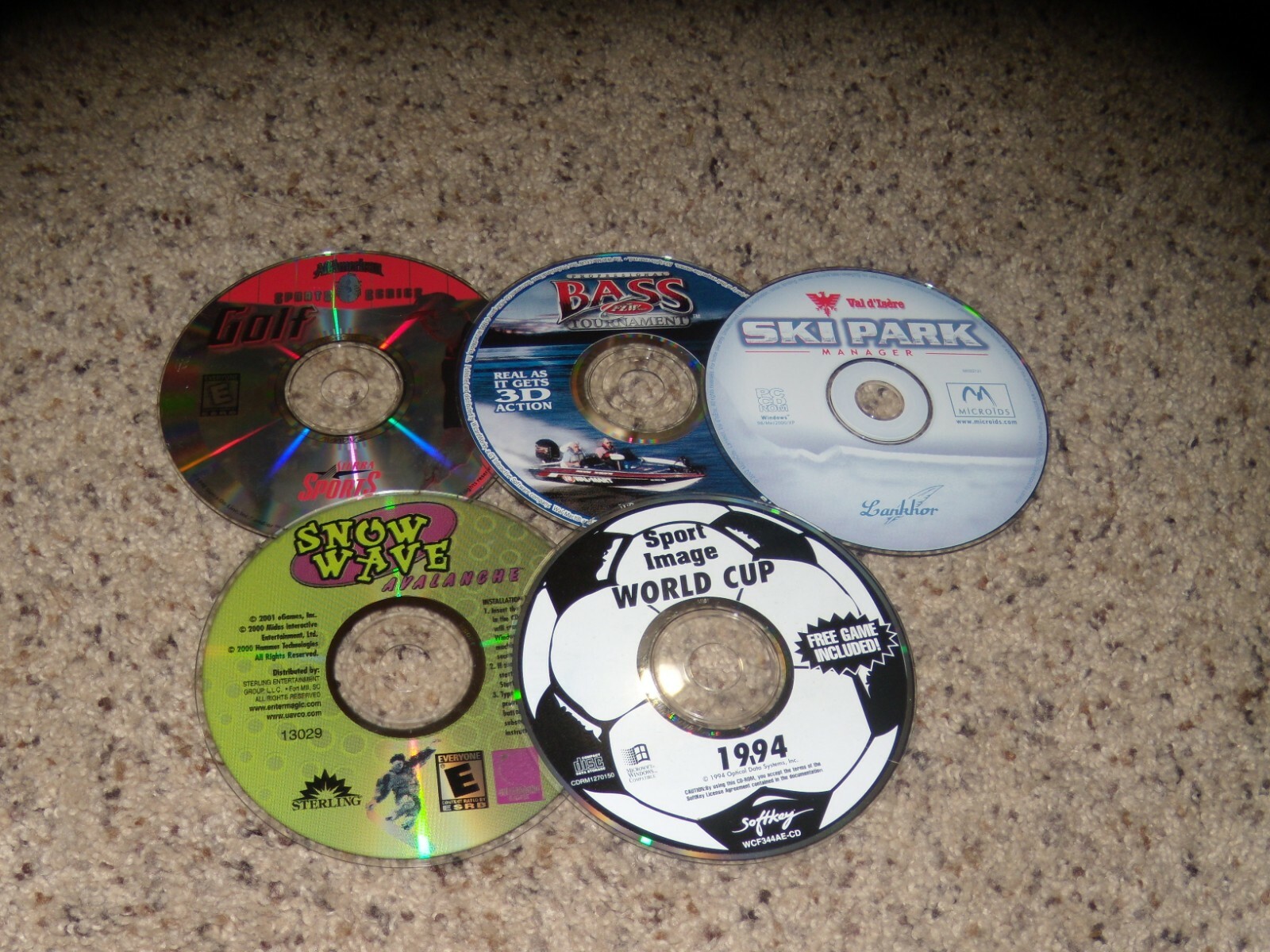 5 PC Games: Golf, Bass Tournament, Ski Park Manager, Snow Wave and World Cup