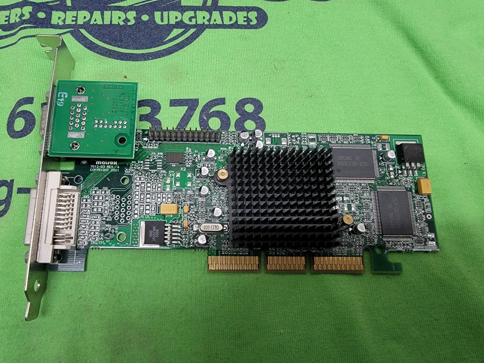 Matrox Graphics Millennium G550 32MB DDR AGP 4x VGA/DVI Video G55-MDHA32DR
