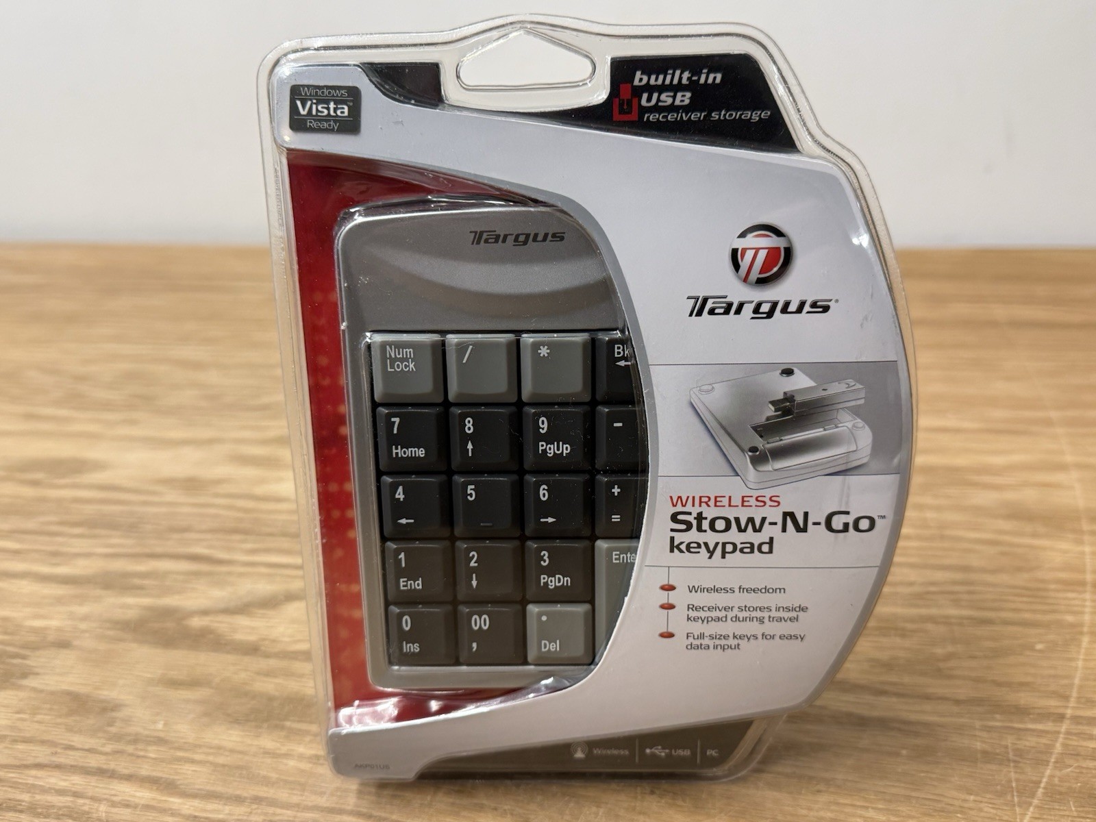 Targus Stow-N-Go Keypad AKP01US - Wireless Numerical Keyboard
