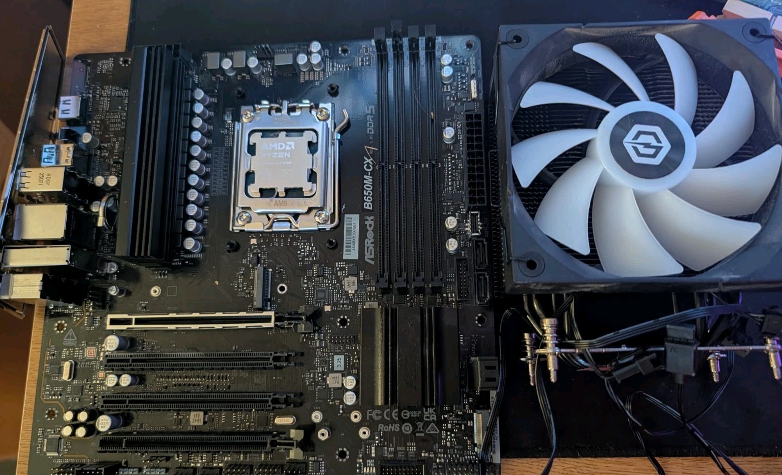 AMD Ryzen 7 8700f CPU + ASRock B650M-CX MATX AM5 MOTHERBOARD Combo CPU Cooler