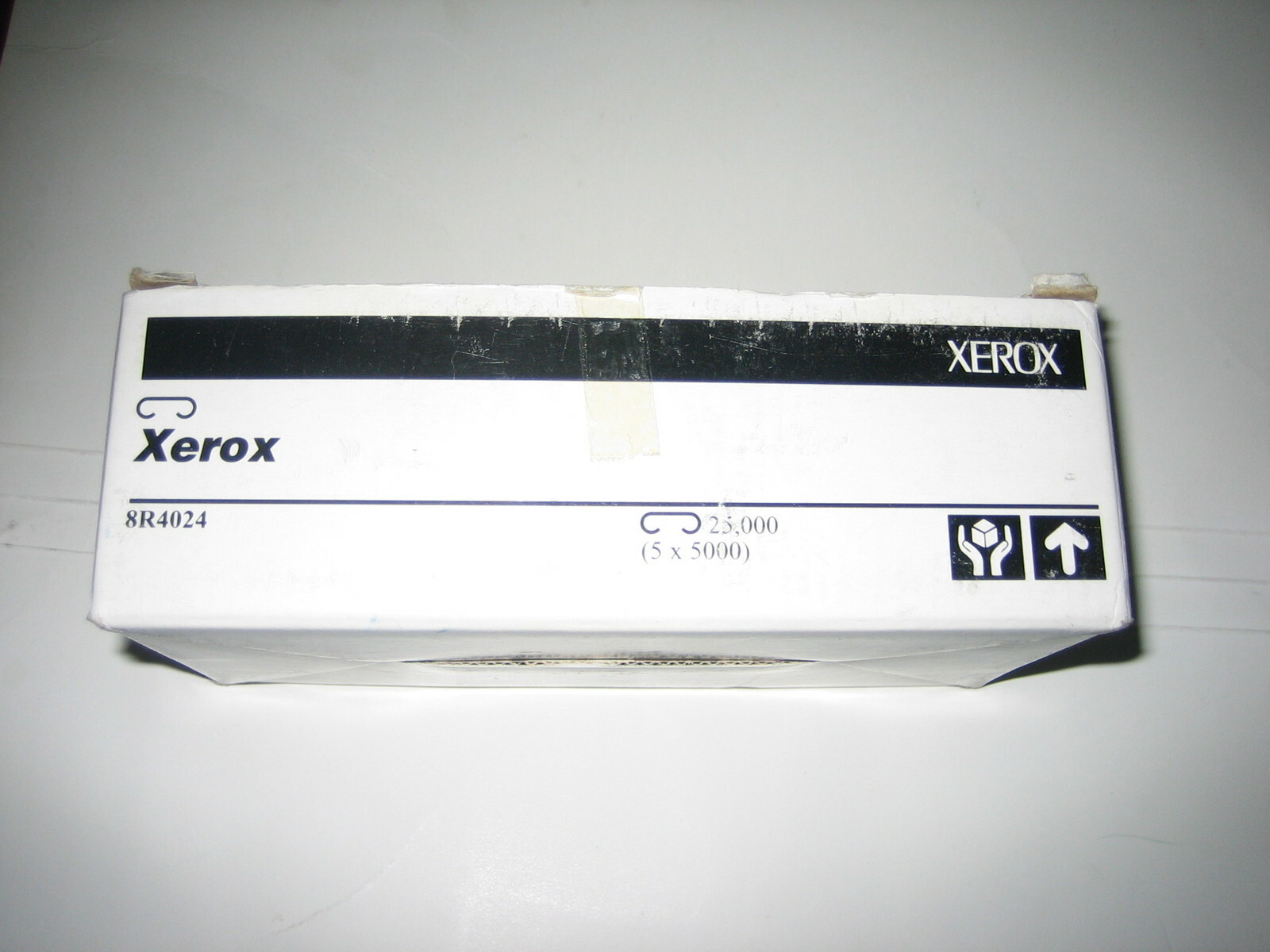 ( Open box) Xerox 8R4024-Staples-Cartridge 008R04024 1065 ( 5 boxes of Staples) 