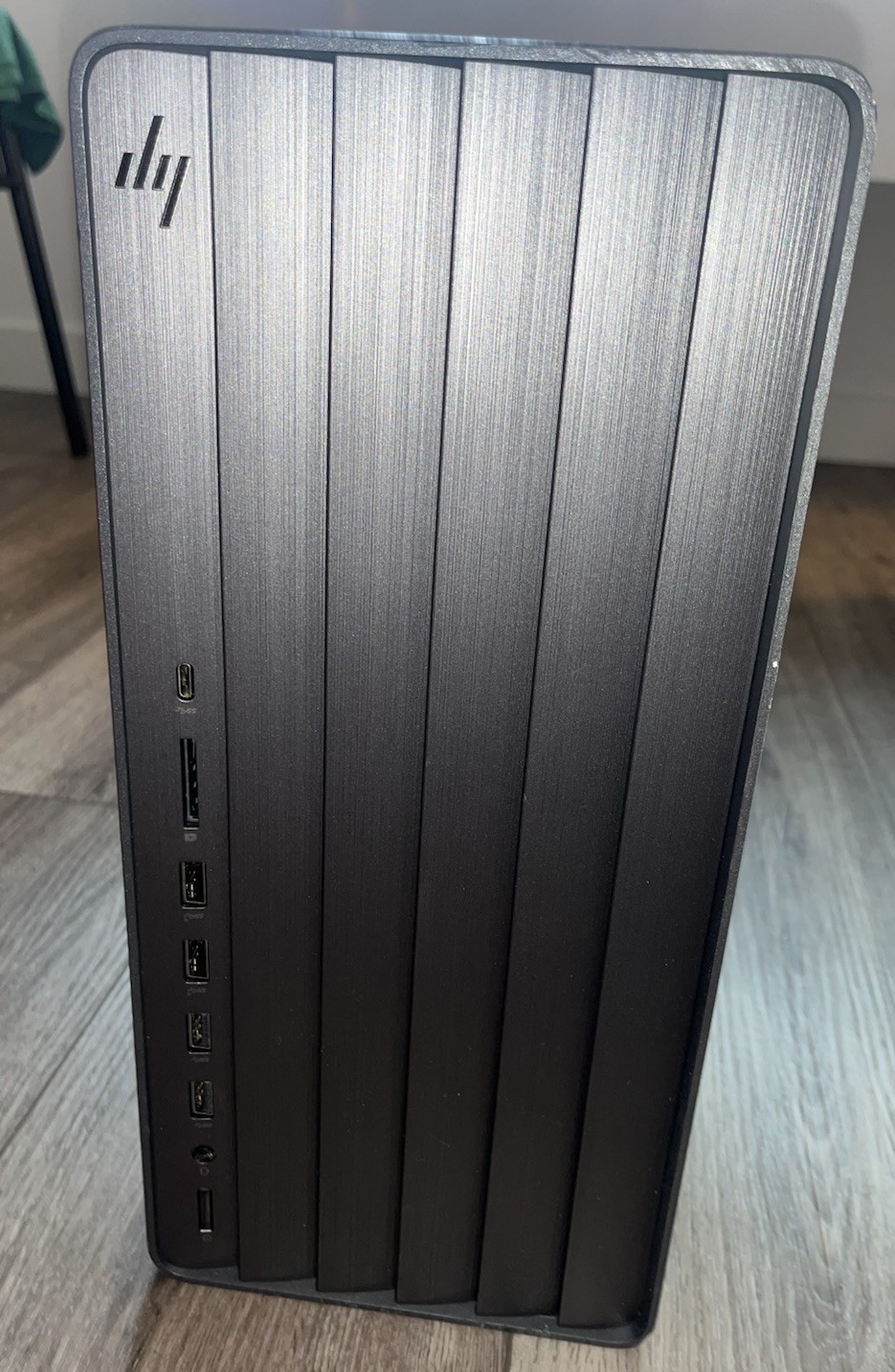 HP ENVY Desktop TE01-2550xt Untested