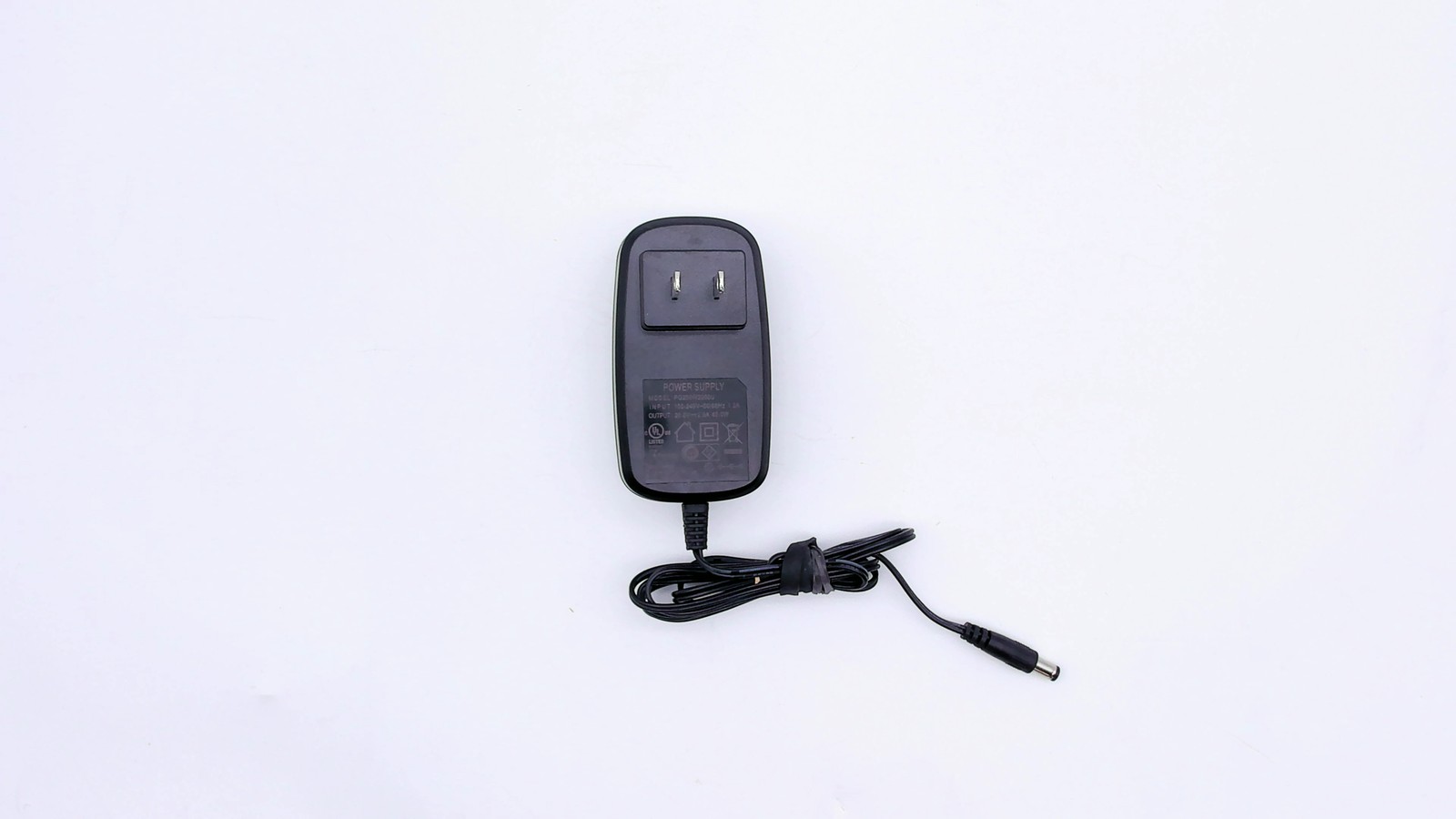 POWER SUPPLY 100-240V-50/60Hz INPUT 20.0V-2.0A 40.0W OUTPUT