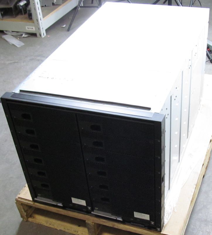 IBM 7893-92X Flex System Chassis