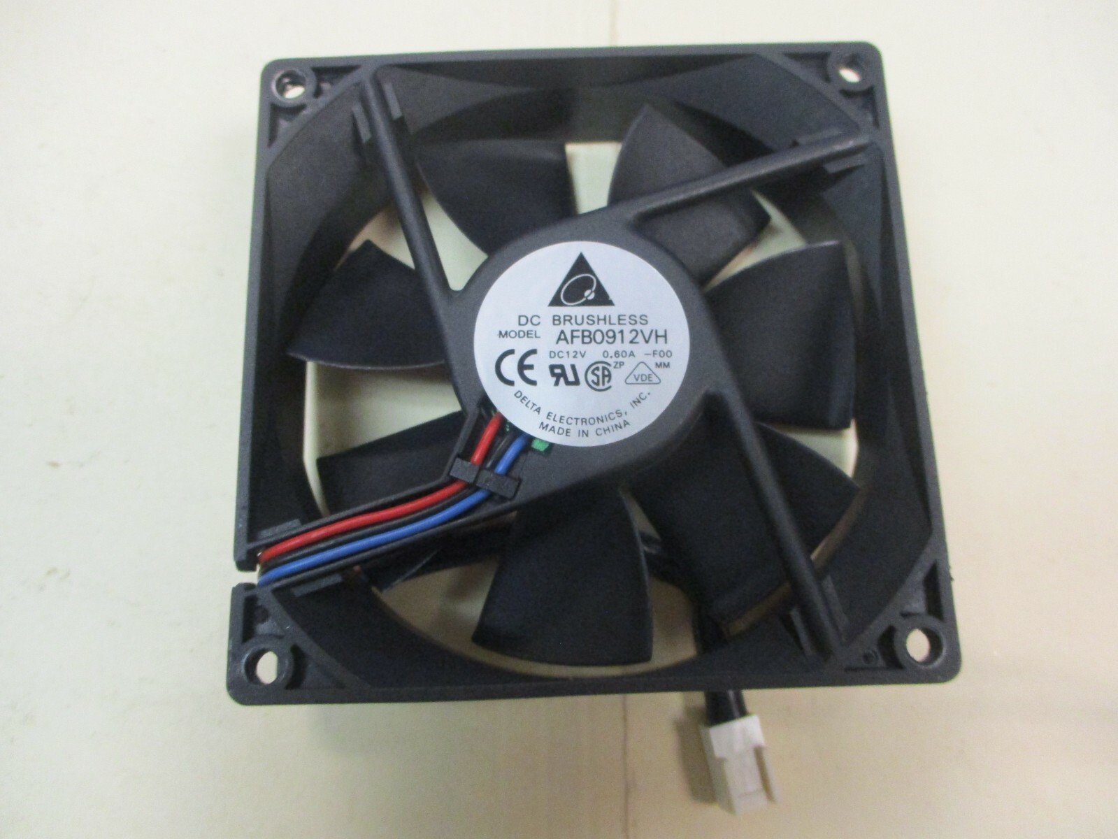Delta Electronic Inc AFB0912VH Used DC Brushless Fan (12 VDC, 0.60 Amps)