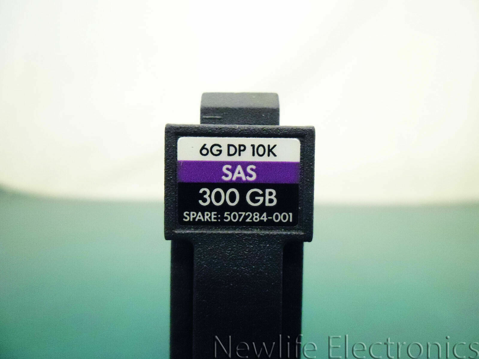 HP 507284-001 300GB 10,000 RPM 6 Gbps 2.5 in. SAS HDD 518194-002 DG0300FARVV