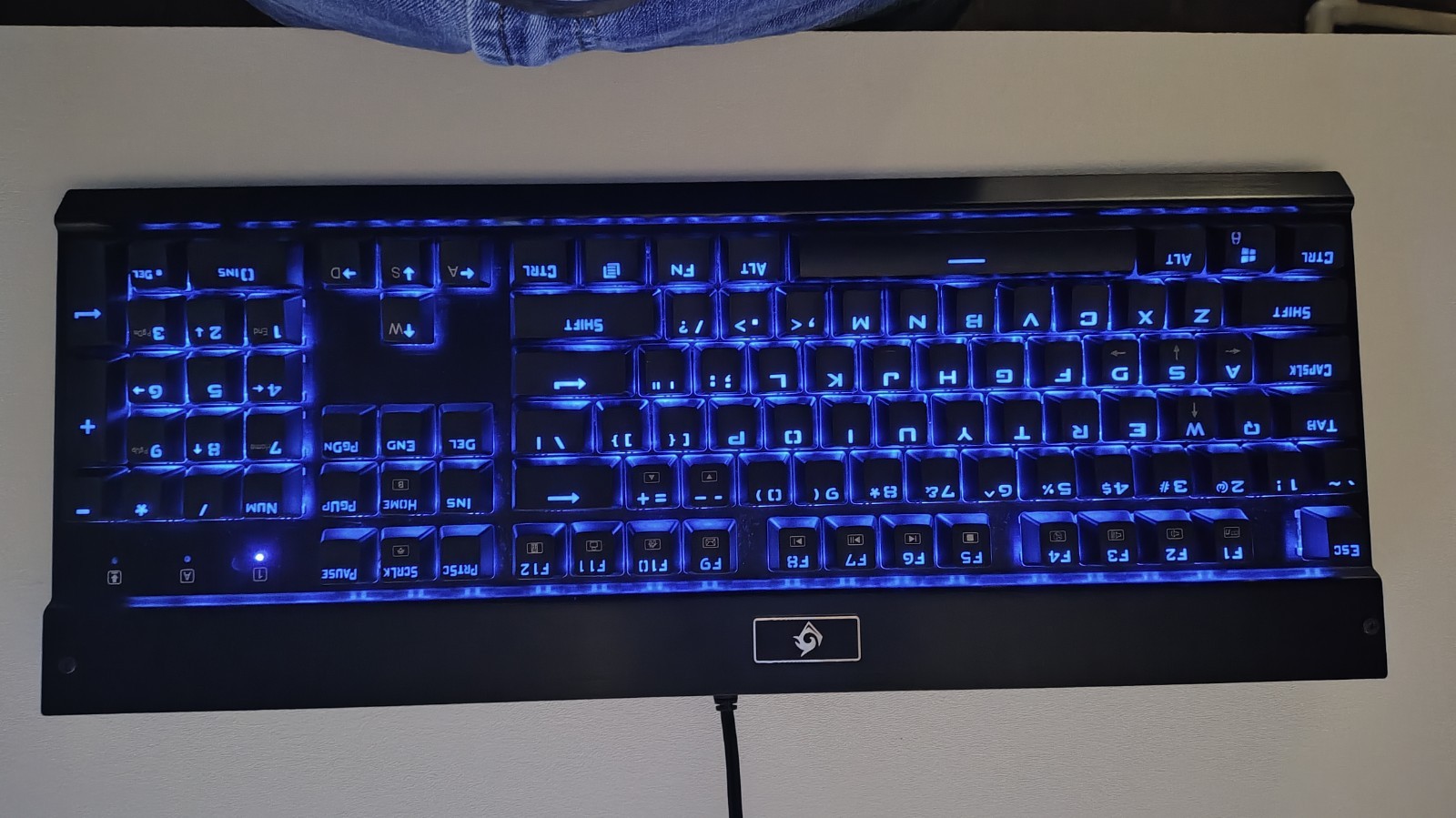 EagleTec ET-KG010 Wired Mechanical Gaming Keyboard Blue LED Backlit Black USB